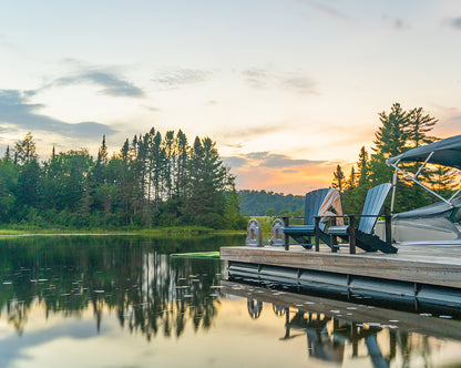 C.R. Plastic Classic Adirondack [C01]